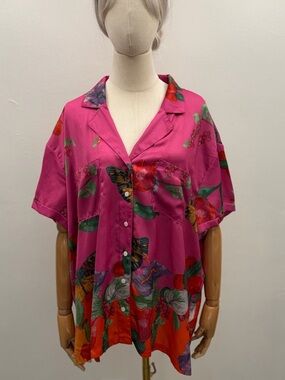 NWT Philosophy Woman Pink Floral Butterfly Satin Button Front Blouse 3X Tropical